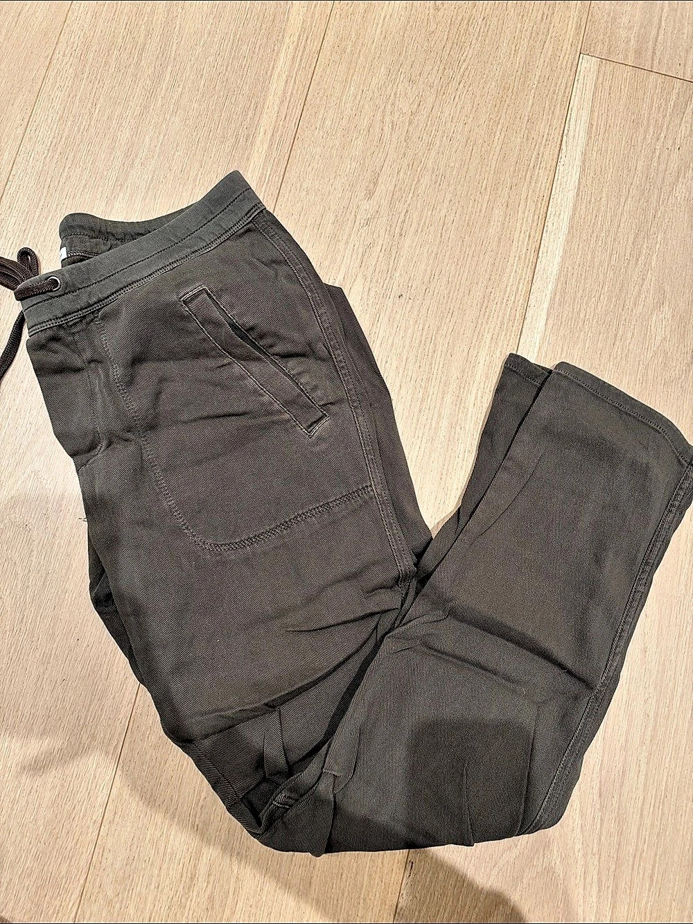 Men’s James Perse Soft Drape Utility Pant Size 2